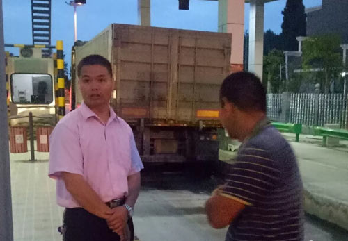 貨車2小時(shí)過地磅30余次 企圖沖磅減重