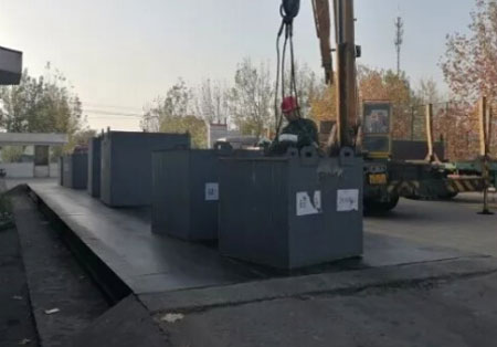 4月9日對上?？蛻艄镜匕踹M(jìn)行了定期檢驗(yàn)